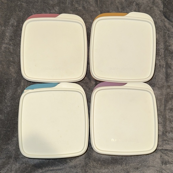 Tupperware lunch containers - Picture 2 of 5